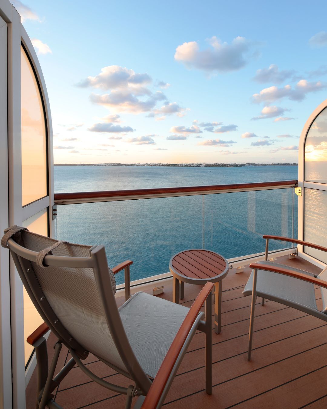 Wake up to the sunrise in the Bahamas โ๏ธ๐๏ธ. Celebrity Cruises makes it easy to travel the world โ with relaxation every step of the way.
Book with our travel agency and get $50 onboard credit and drinks and Wi-Fi all included. ๐
#TravelBetter #CelebrityCruises